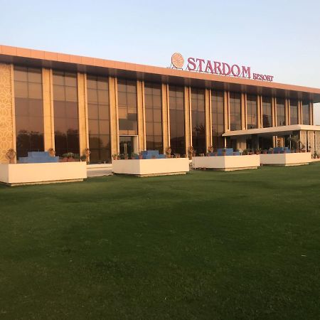 Stardom Resort Dźajpur Zewnętrze zdjęcie